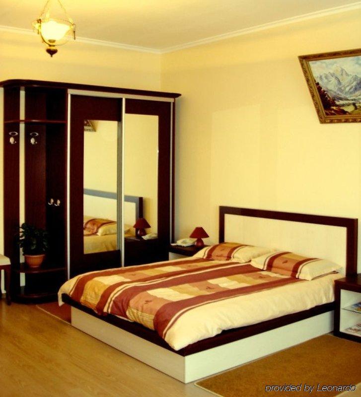 Stella De Lux Hotel Chisinau Quarto foto